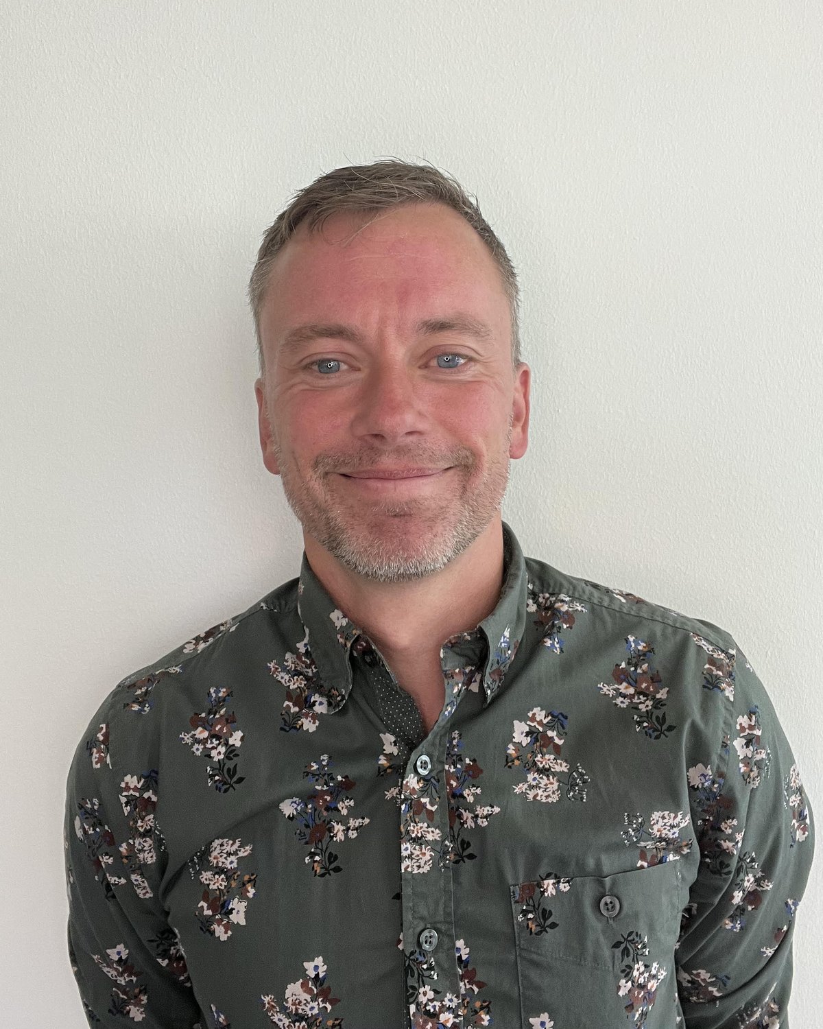 Peter Helgé, föreläsare och mentor inom AI och automation